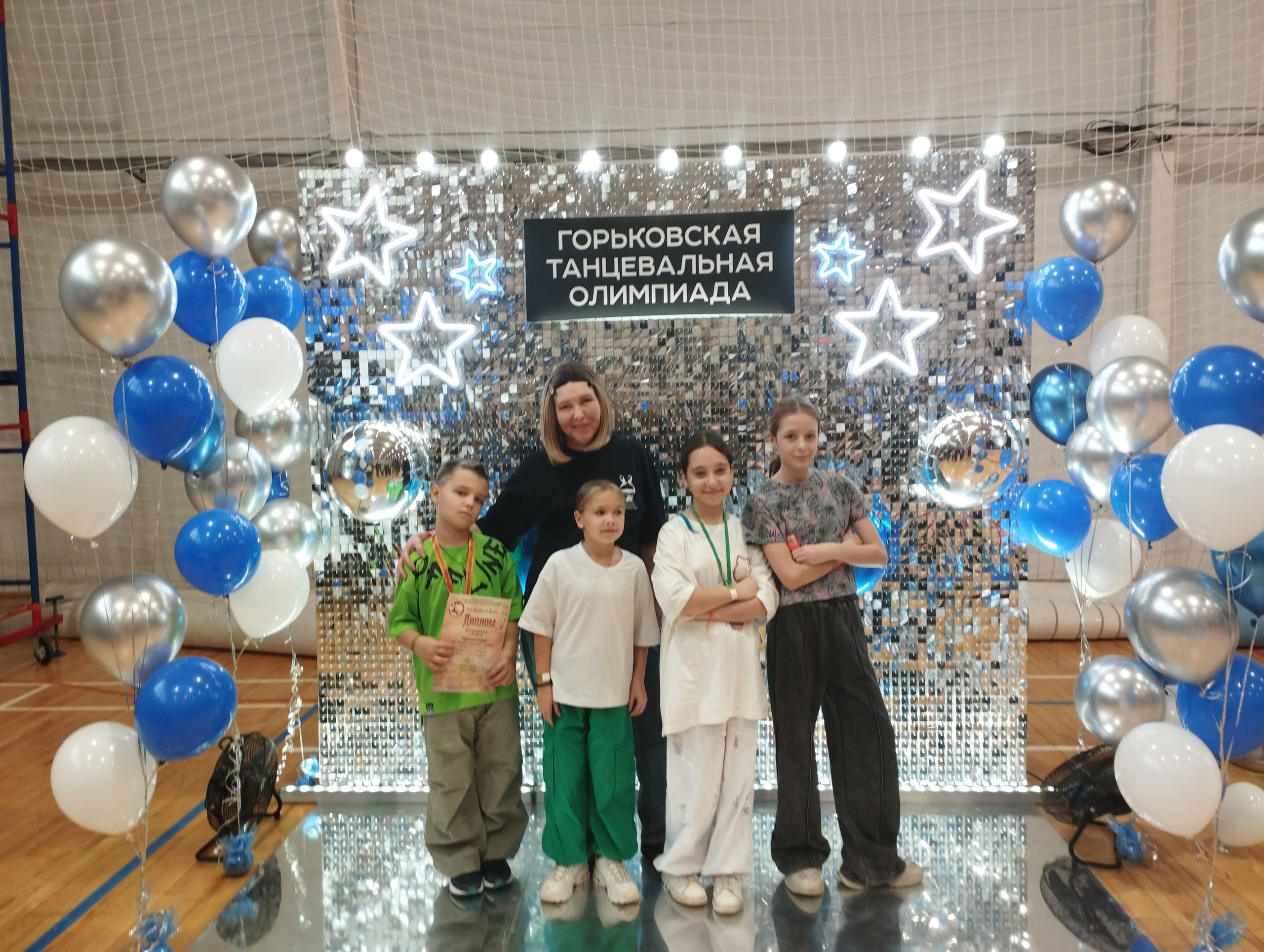 Изображение: РЕБЯТА ИЗ КЛУБА 